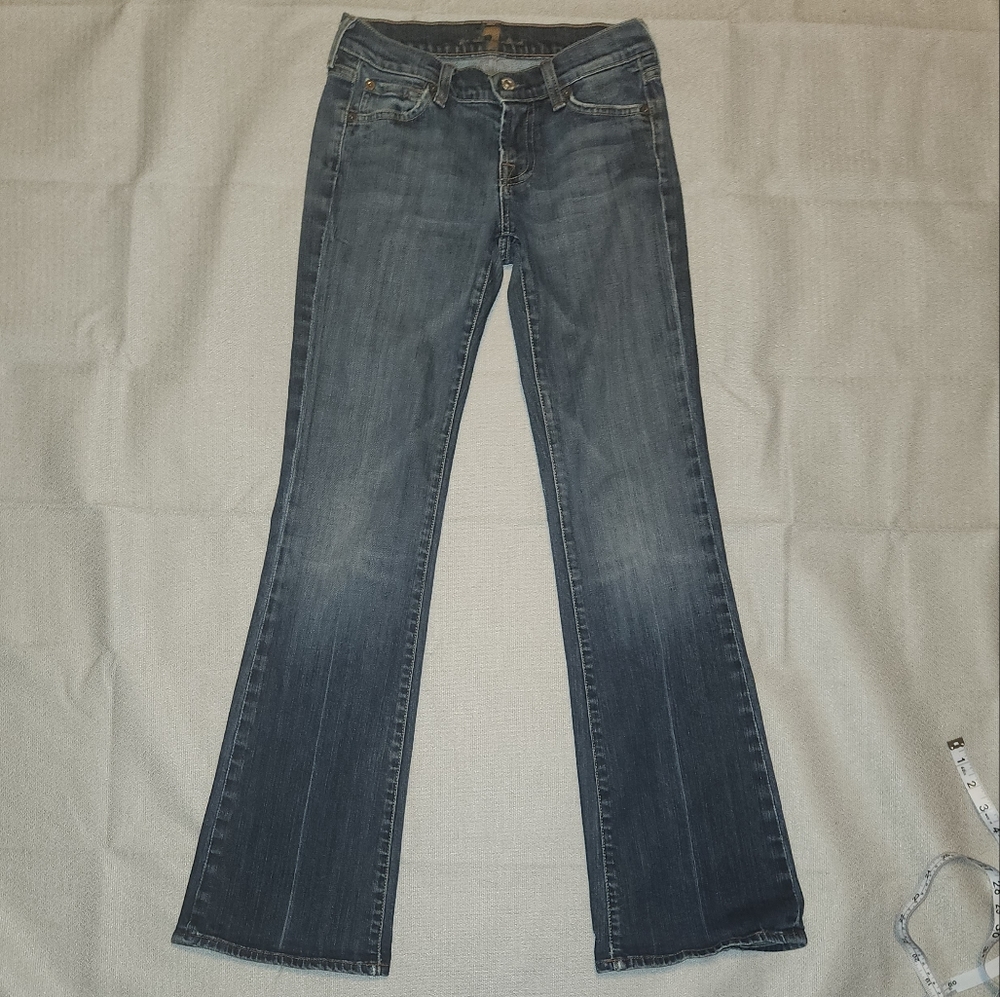 7 For All Mankind Lowrise Medium Wash Baby Bootleg Jeans Size 25 *WORN*